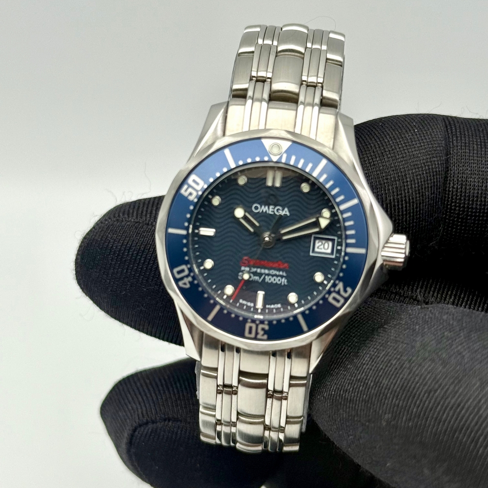 Omega Seamaster Professional 300M Lady 